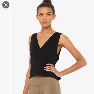 Alo Yoga vibration tank black size small